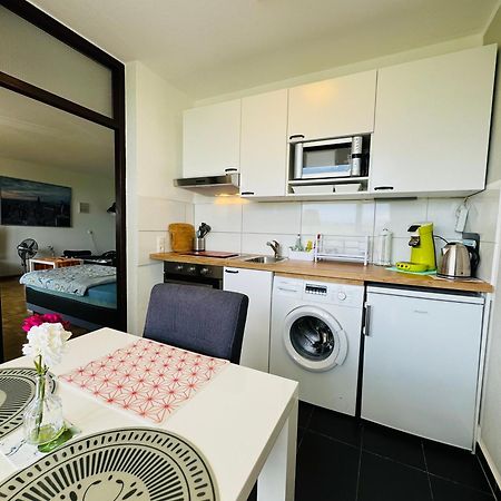Messe Apartment Koeln West Экстерьер фото